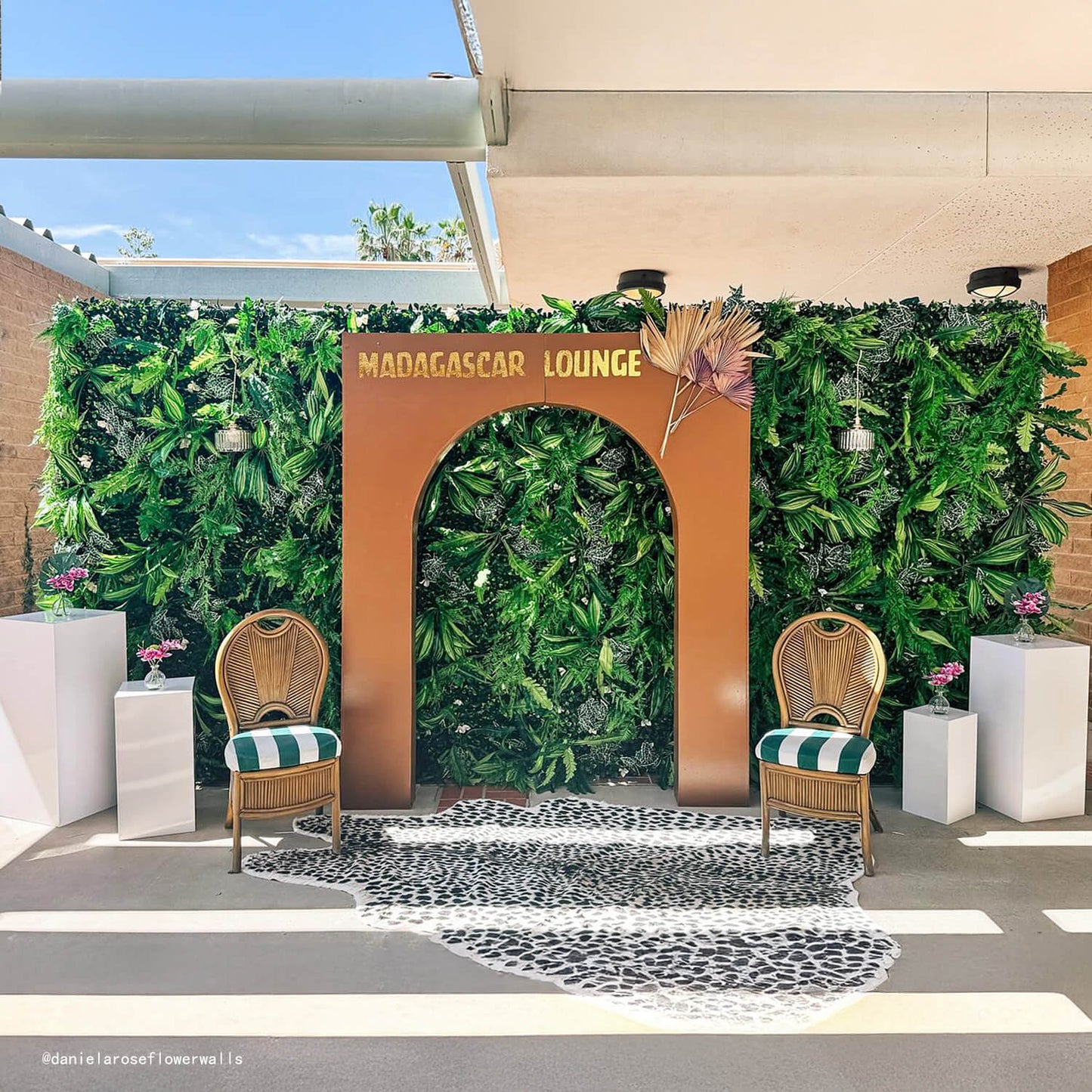 5D Green Jungle Fabric Artificial Flower Wall Party Decor Outdoor-ubackdrop