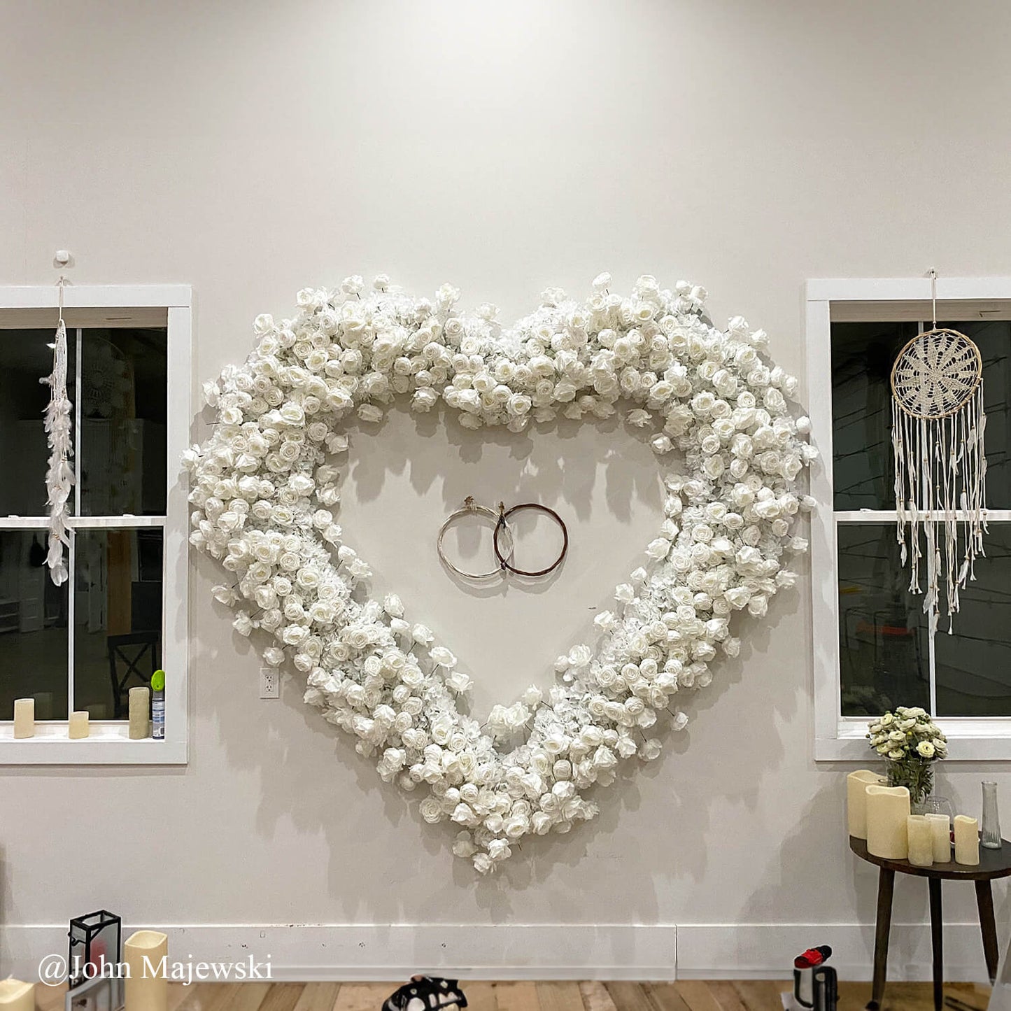 8ft White Rose Flower Wall Romantic Atmosphere Heart Shaped Wedding Decoration Indoor-ubackdrop