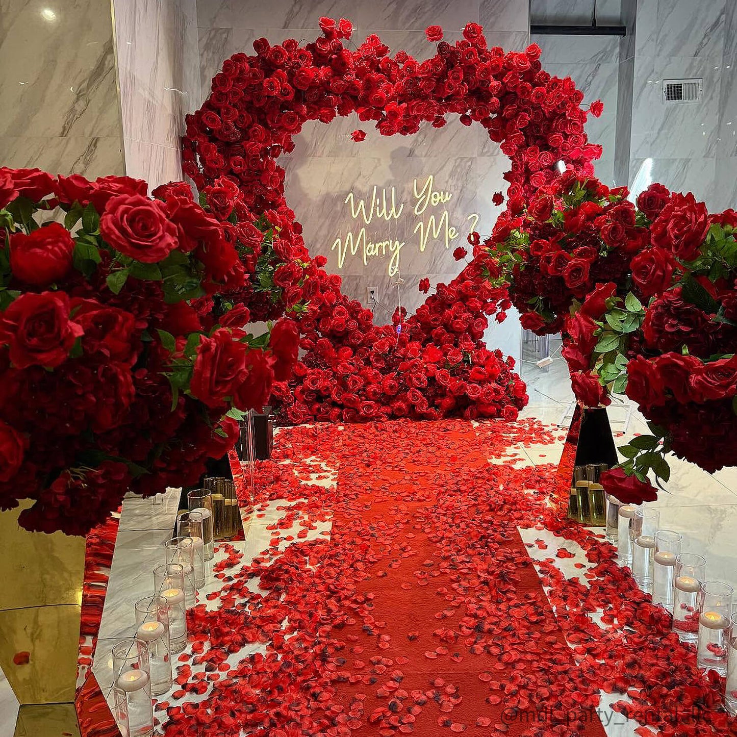 8ft Romantic Atmosphere Heart Shaped Red Rose Flower Wall Wedding Decoration Indoor-ubackdrop