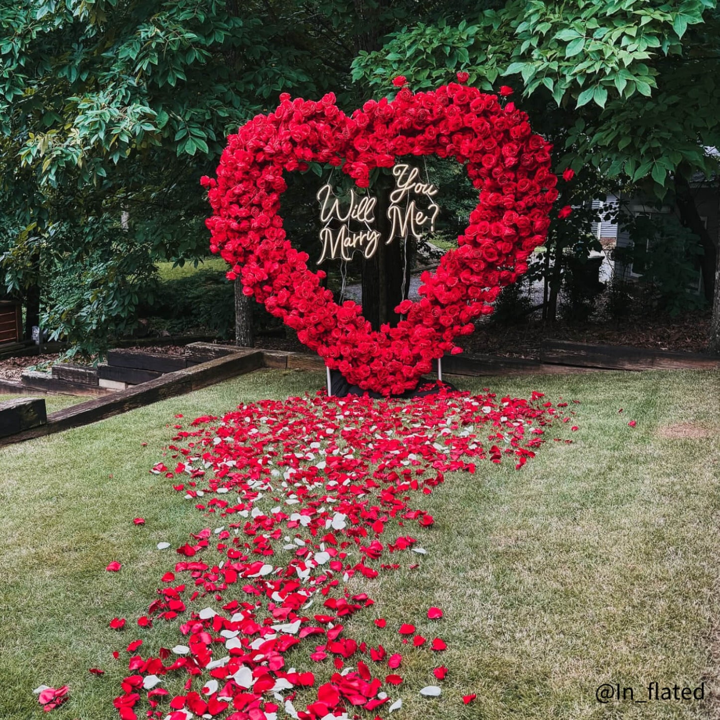 8ft Romantic Atmosphere Heart Shaped Red Rose Flower Wall Wedding Decoration Indoor-ubackdrop