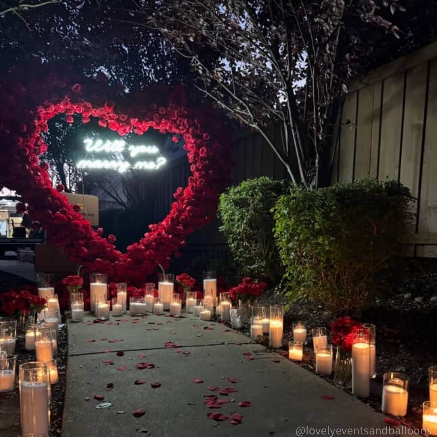 8ft Romantic Atmosphere Heart Shaped Red Rose Flower Wall Wedding Decoration Indoor-ubackdrop