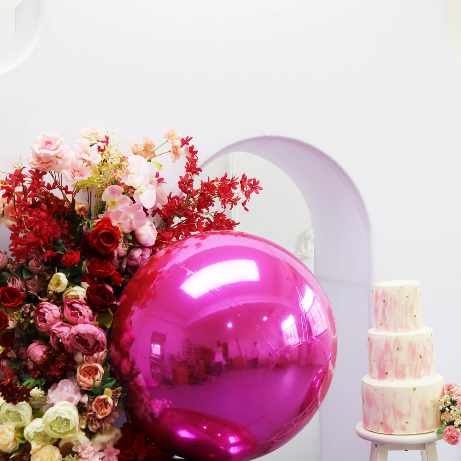 6.5x7.2ft Black Arc de Triomphe Party Backdrop Stand-ubackdrop