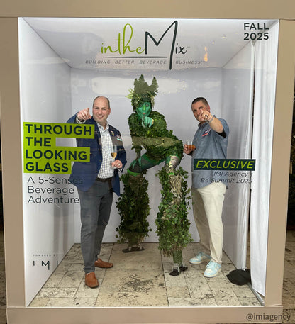 6.5x7.5ft Magazine Photo Booth Party Photo Box