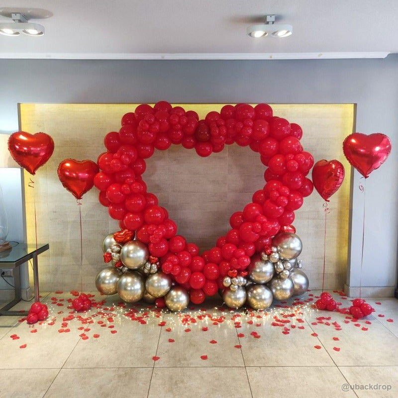 Red balloon heart romantic indoor valentine party backdrop display
