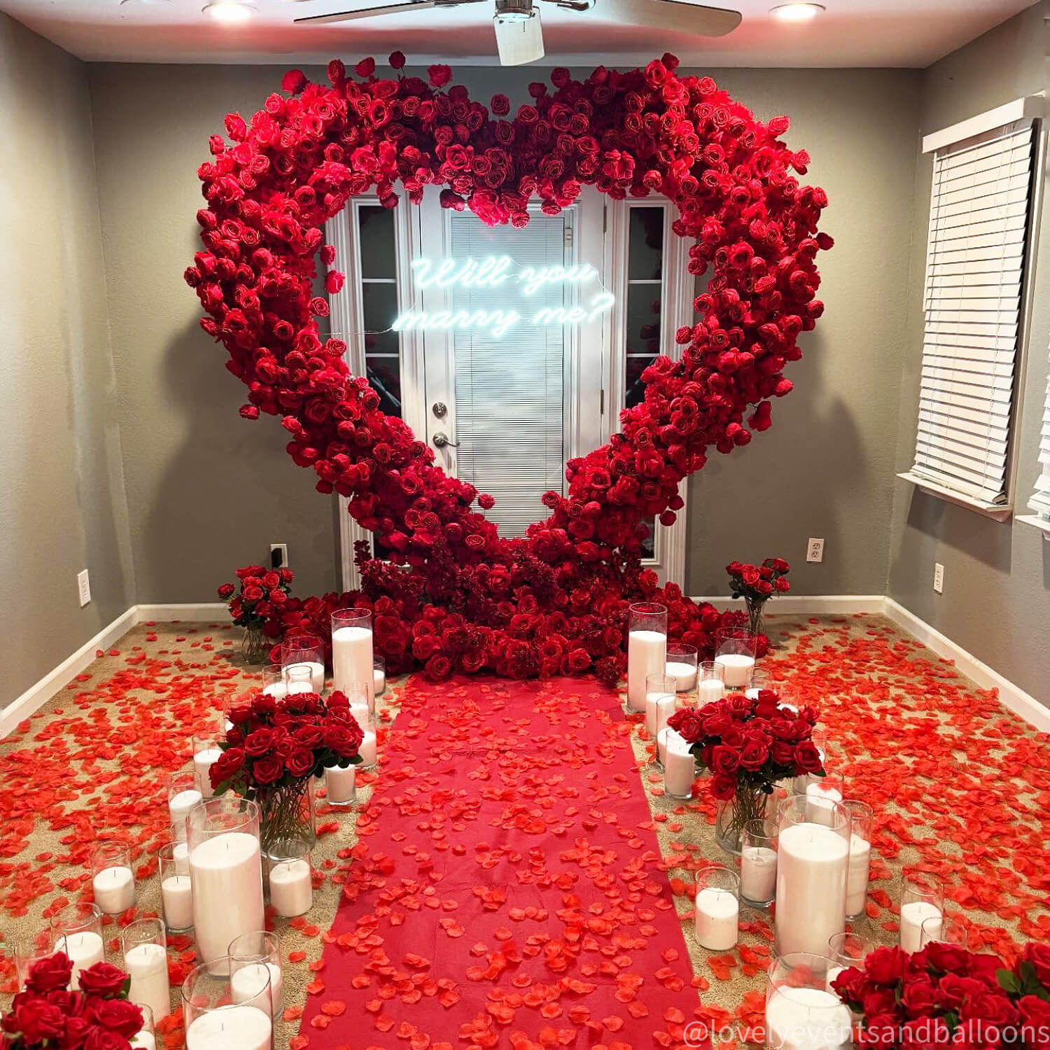 8ft Romantic Atmosphere Heart Shaped Red Rose Flower Wall Wedding Decoration Indoor-ubackdrop